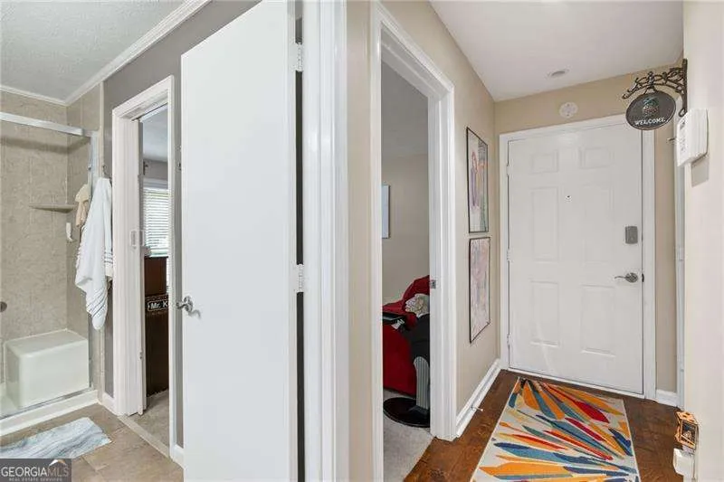 525 Warm Springs CIR Roswell, GA 30075