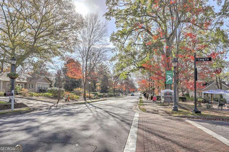 525 Warm Springs CIR Roswell, GA 30075