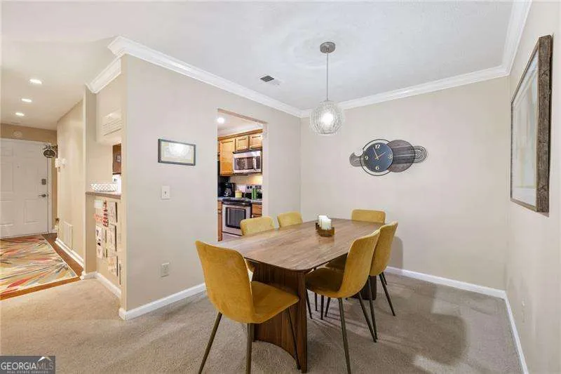 525 Warm Springs CIR Roswell, GA 30075