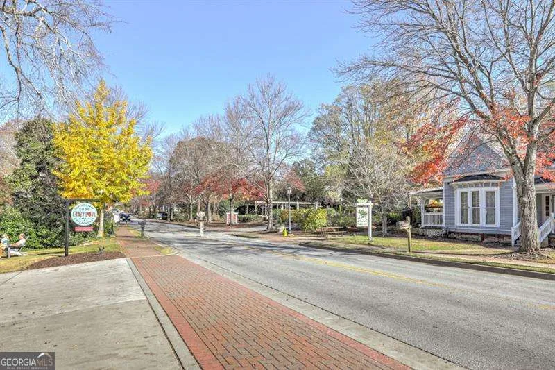 525 Warm Springs CIR Roswell, GA 30075