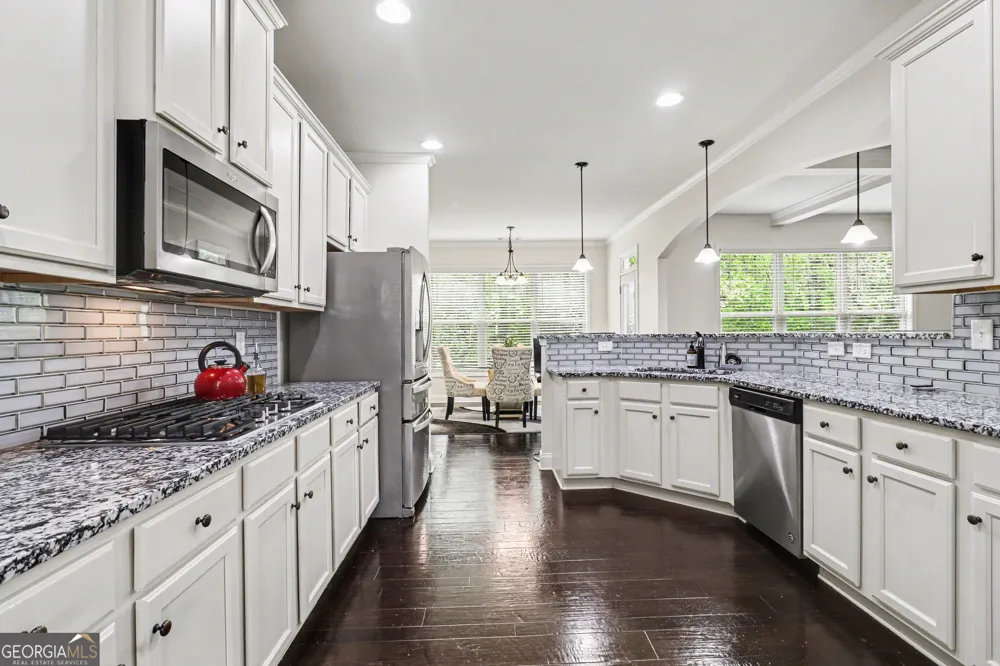 5513 Oconee DR Douglasville, GA 30135