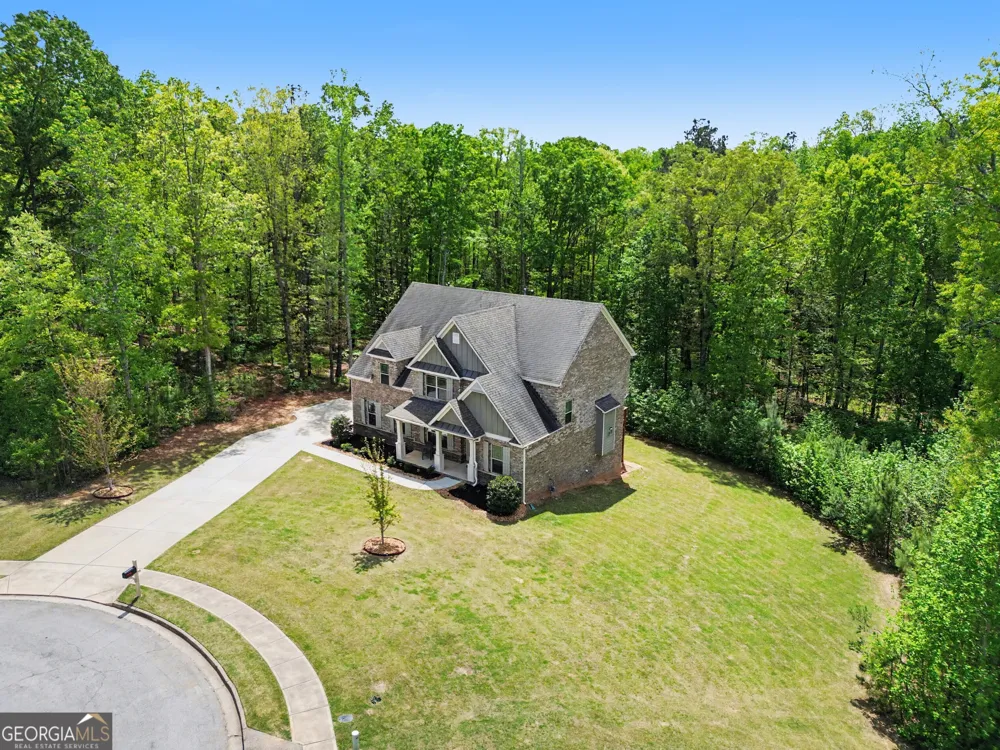 5513 Oconee DR Douglasville, GA 30135