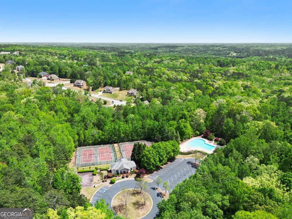 5513 Oconee DR Douglasville, GA 30135