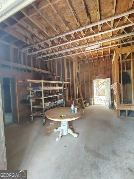 852 Martin DR Cleveland, GA 30528