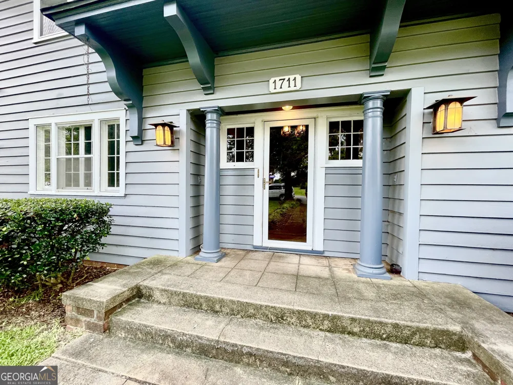 1711 S Holly ST Anderson, SC 29625