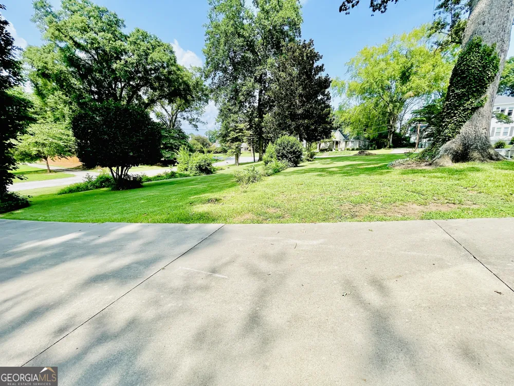 1711 S Holly ST Anderson, SC 29625