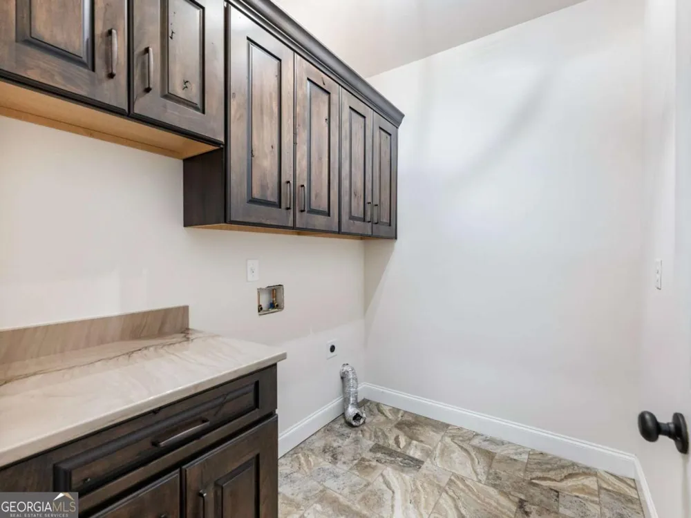 1044 Austin RD Winder, GA 30680