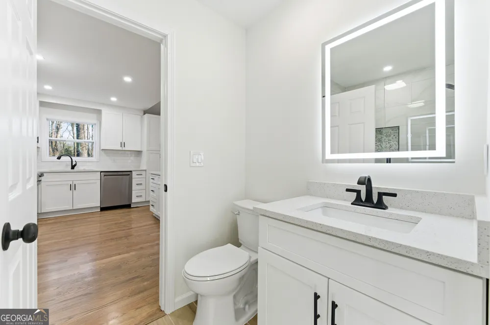 1715 Crestline DR NE Atlanta, GA 30345