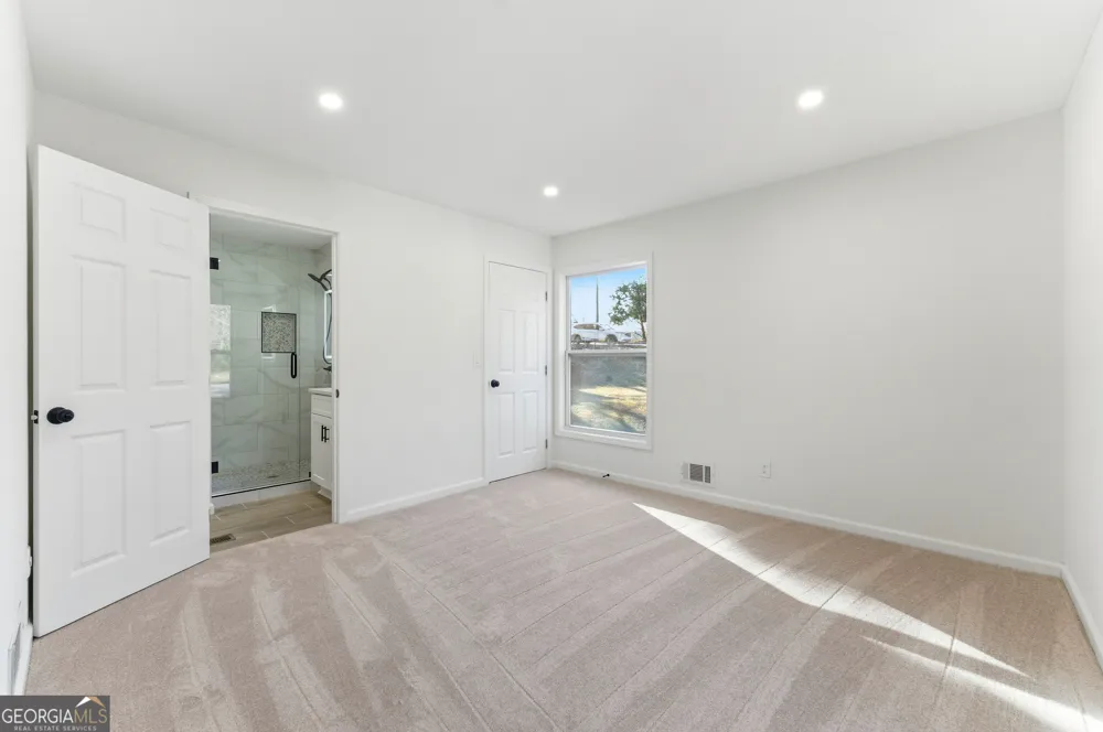 1715 Crestline DR NE Atlanta, GA 30345