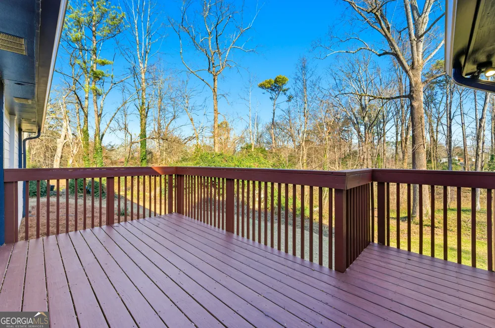1715 Crestline DR NE Atlanta, GA 30345