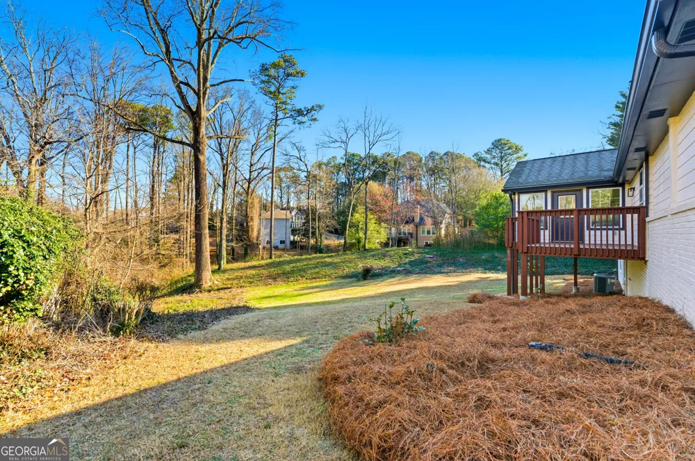 1715 Crestline DR NE Atlanta, GA 30345