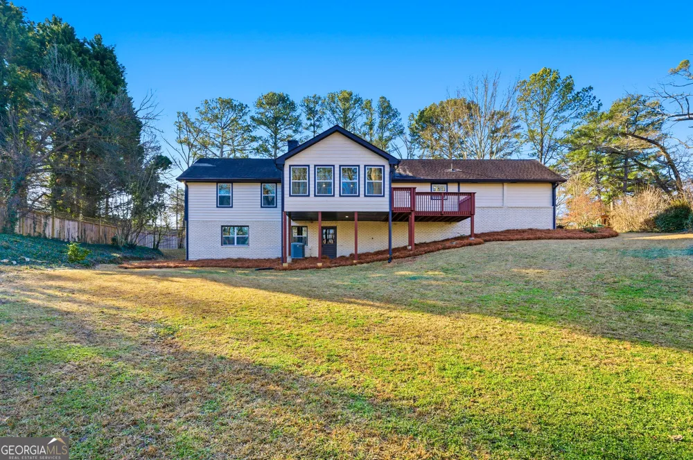 1715 Crestline DR NE Atlanta, GA 30345