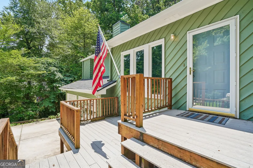 659 Sunshine TRCE NW Acworth, GA 30102