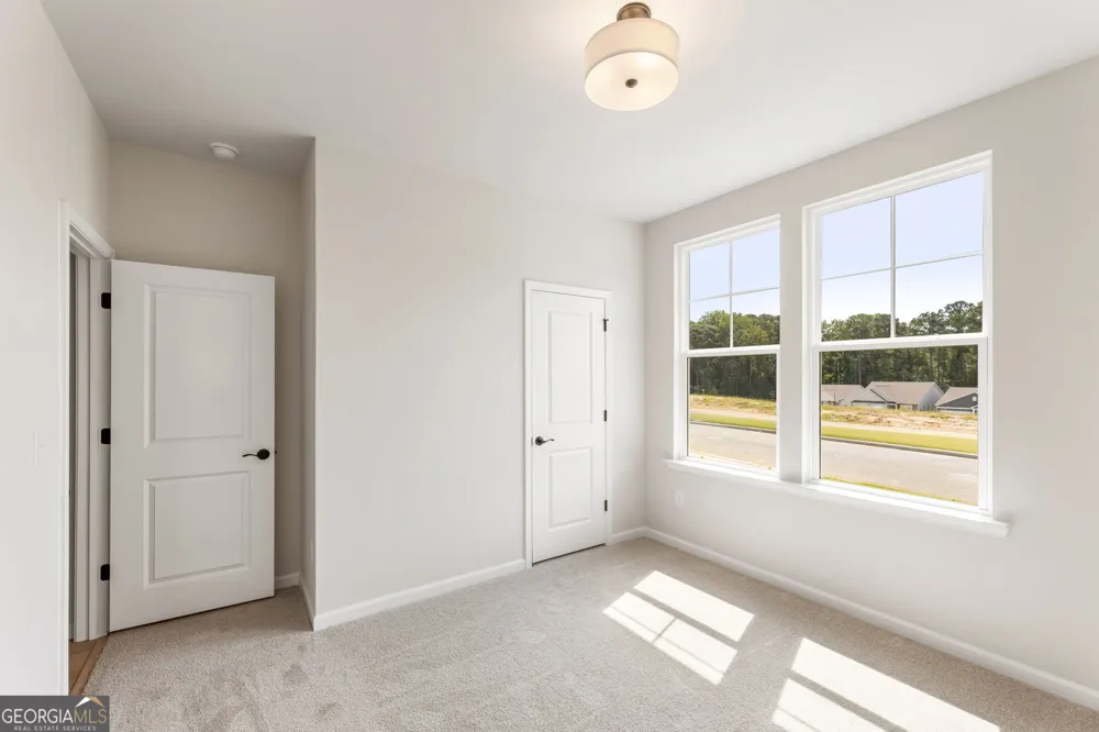 3565 Arrow Root CIR Loganville, GA 30052