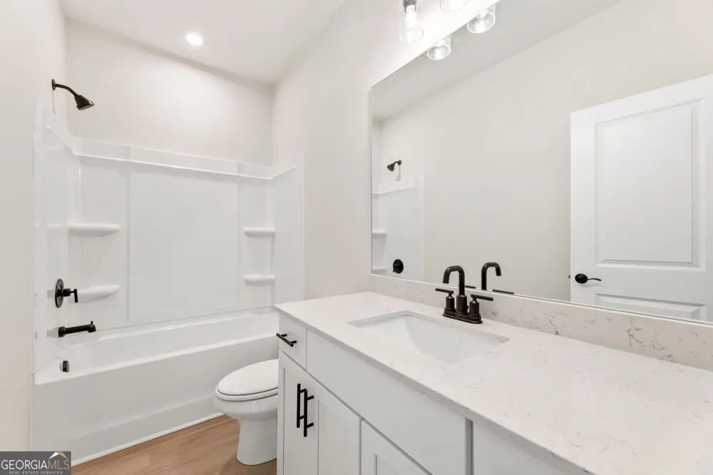 3565 Arrow Root CIR Loganville, GA 30052
