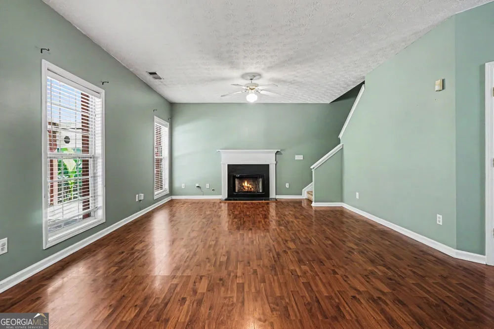 375 Clairidge LN Lawrenceville, GA 30046