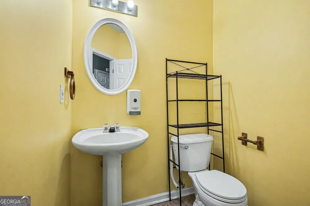 375 Clairidge LN Lawrenceville, GA 30046