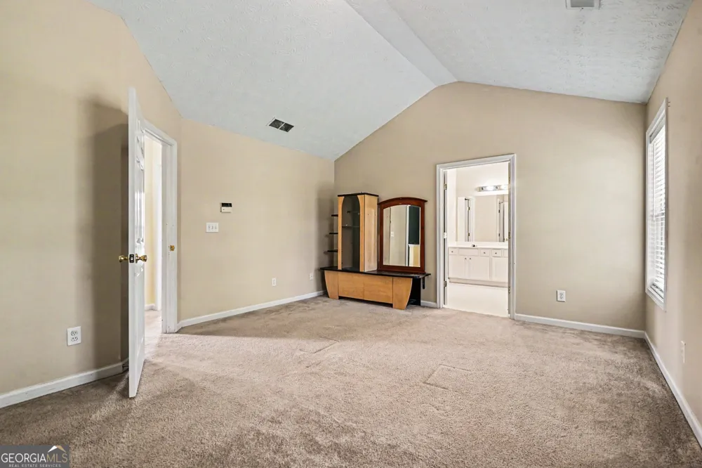 375 Clairidge LN Lawrenceville, GA 30046