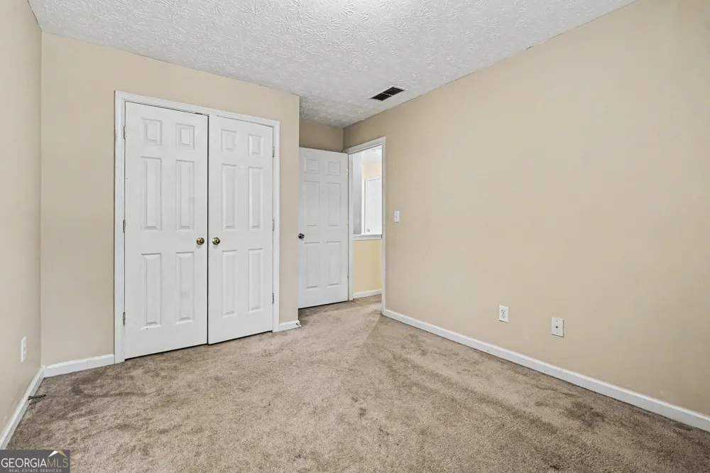 375 Clairidge LN Lawrenceville, GA 30046