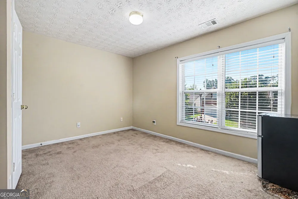 375 Clairidge LN Lawrenceville, GA 30046