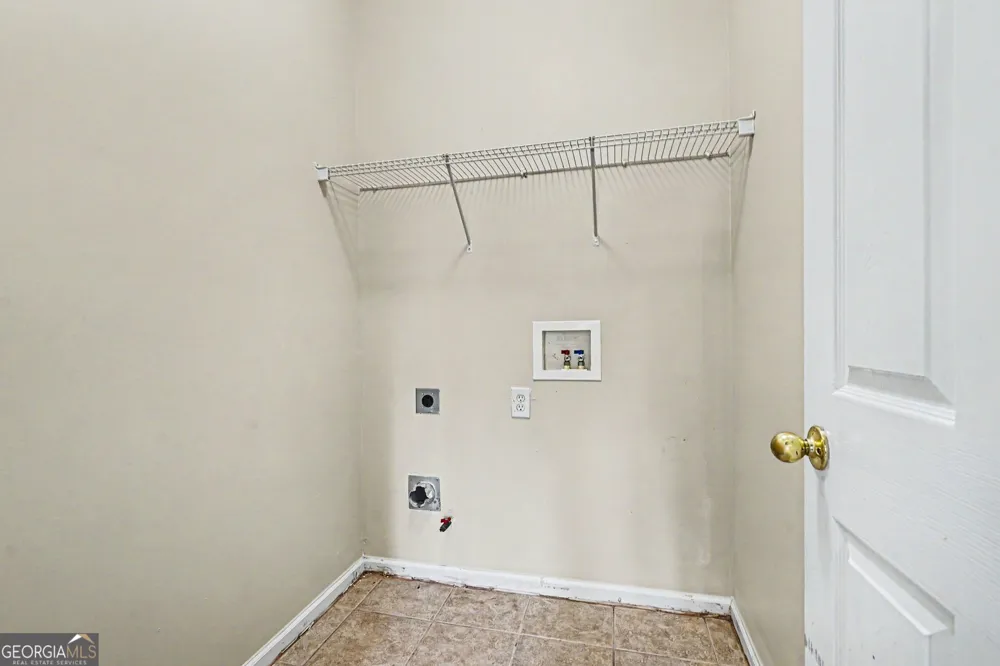375 Clairidge LN Lawrenceville, GA 30046