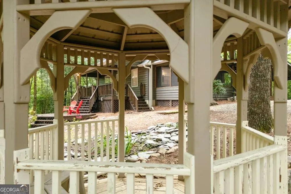 169 Autumn LN Blairsville, GA 30512