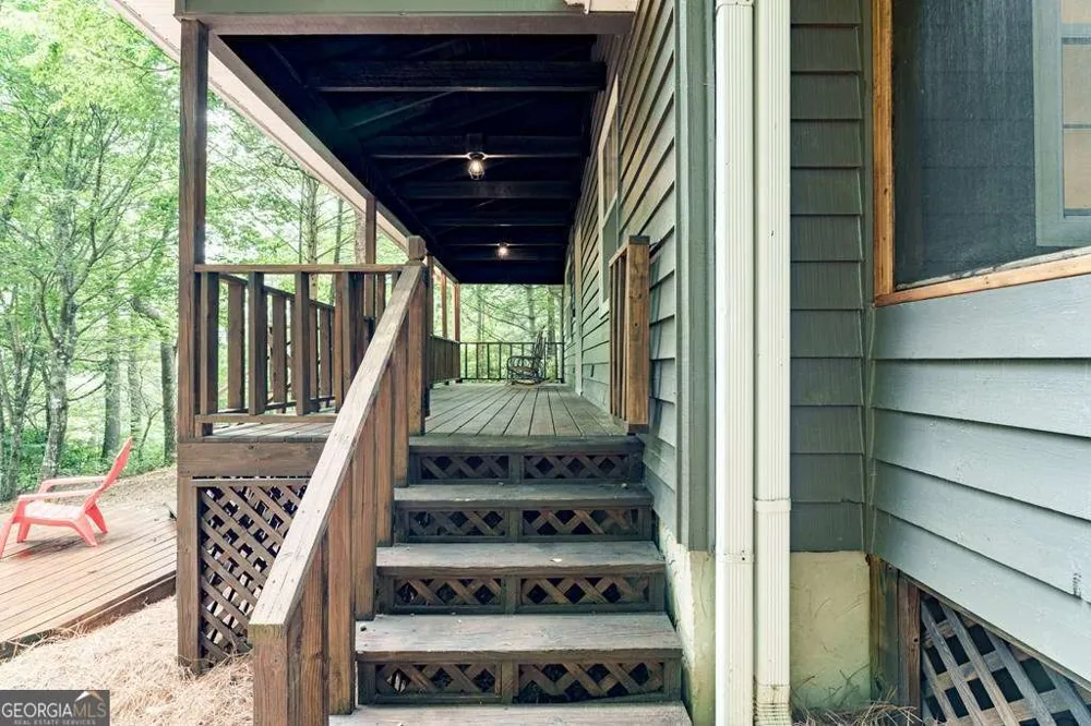 169 Autumn LN Blairsville, GA 30512