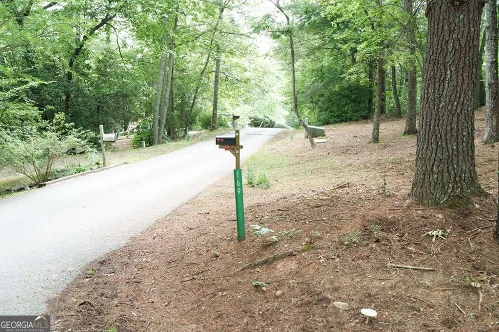 169 Autumn LN Blairsville, GA 30512