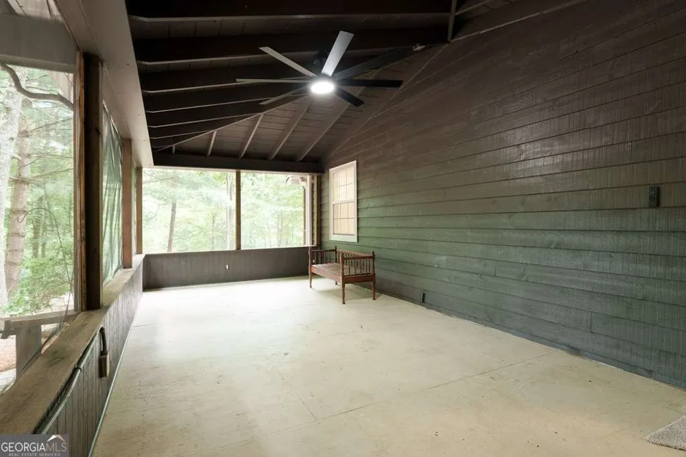 169 Autumn LN Blairsville, GA 30512