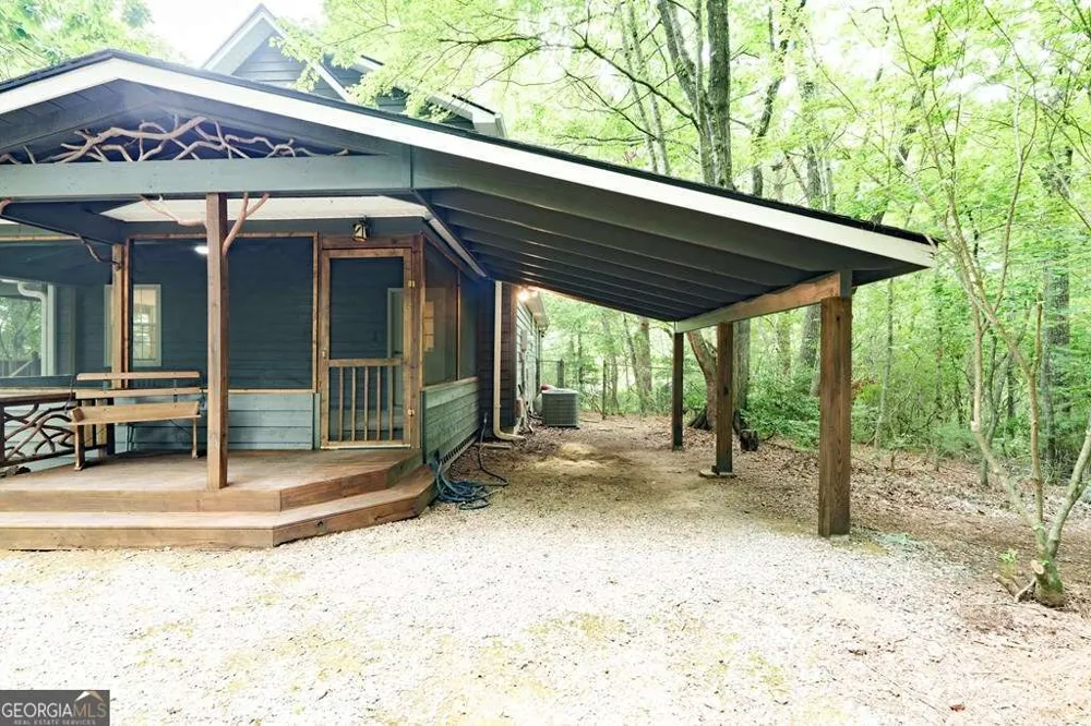 169 Autumn LN Blairsville, GA 30512