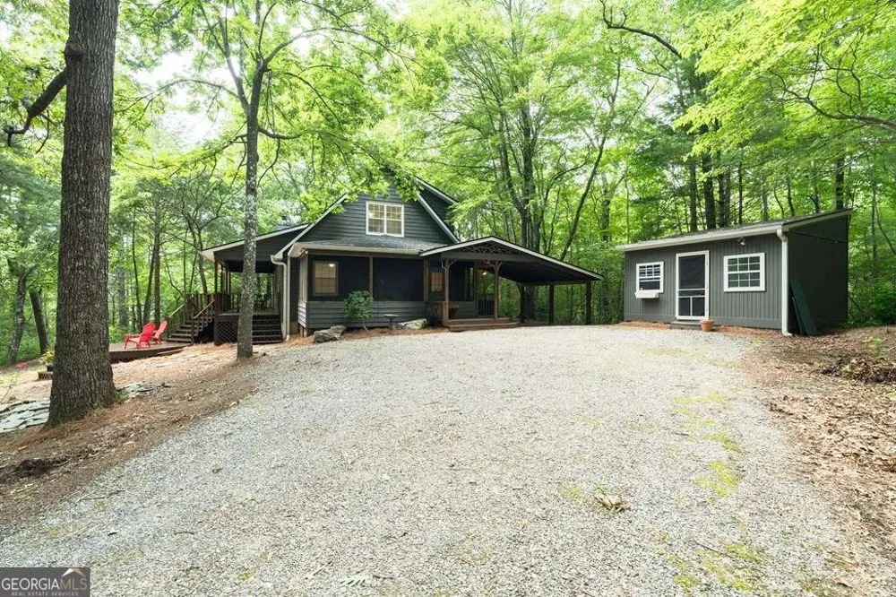169 Autumn LN Blairsville, GA 30512