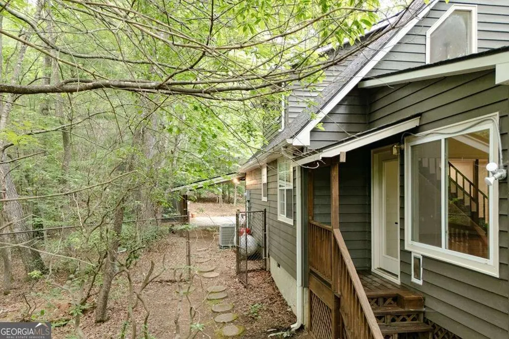 169 Autumn LN Blairsville, GA 30512