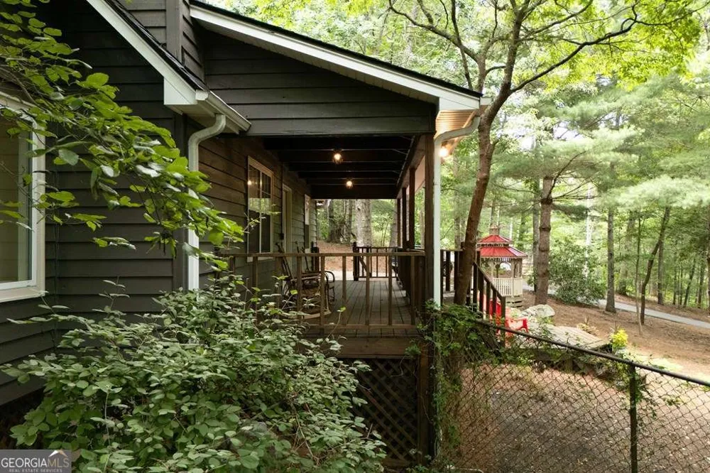 169 Autumn LN Blairsville, GA 30512