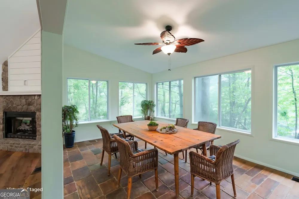 169 Autumn LN Blairsville, GA 30512