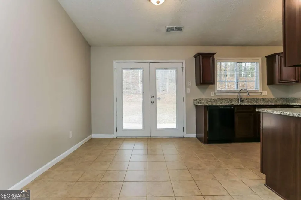 4981 Galbraith CIR Stone Mountain, GA 30088
