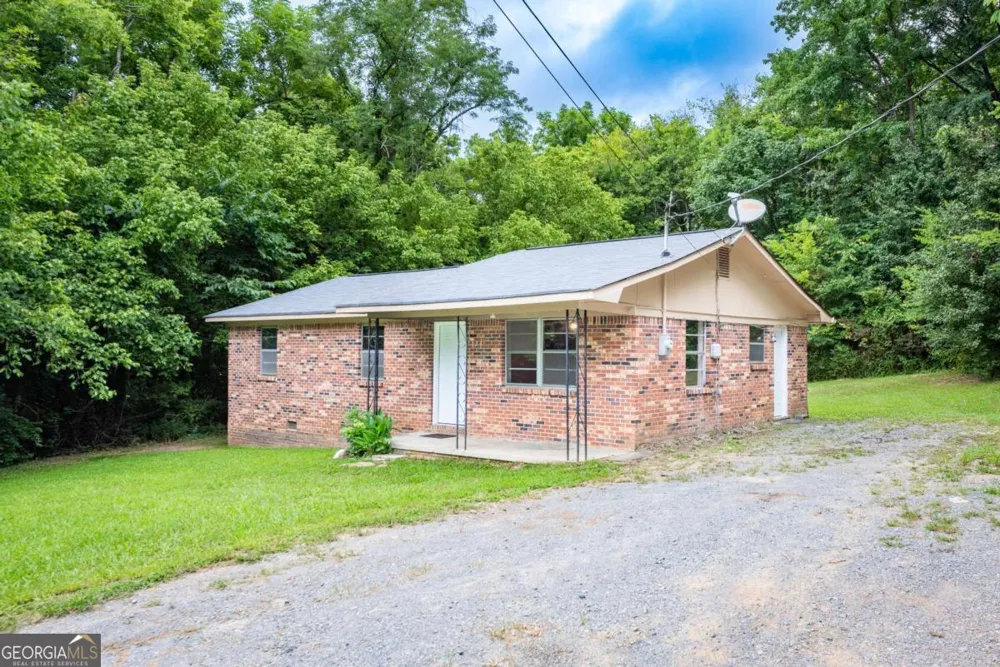 334 Scott Brown RD SE Fairmount, GA 30139