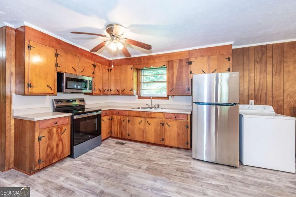 334 Scott Brown RD SE Fairmount, GA 30139