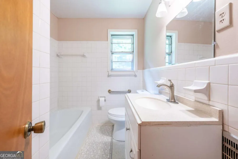 334 Scott Brown RD SE Fairmount, GA 30139