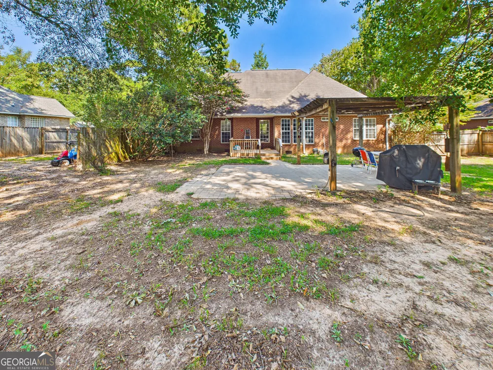 109 Quinelle DR Perry, GA 31069