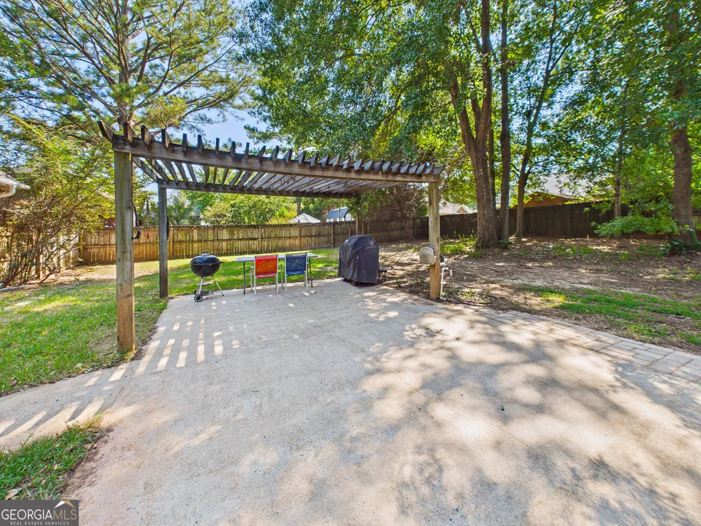 109 Quinelle DR Perry, GA 31069