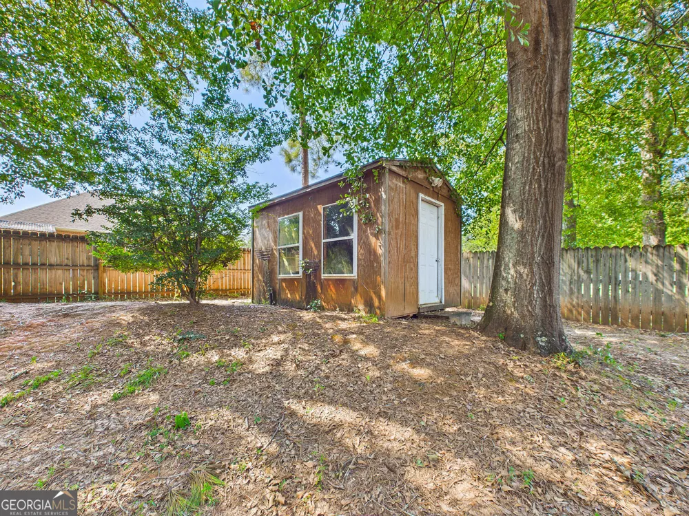 109 Quinelle DR Perry, GA 31069