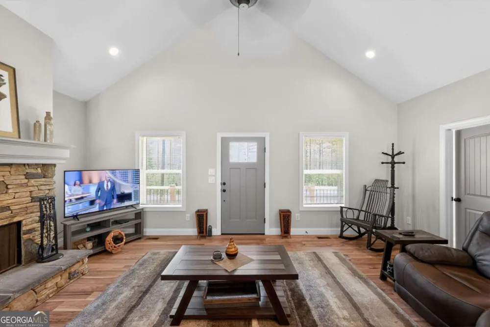 292 Highpoint TRL Blairsville, GA 30512