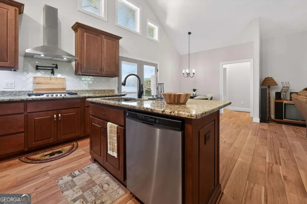 292 Highpoint TRL Blairsville, GA 30512