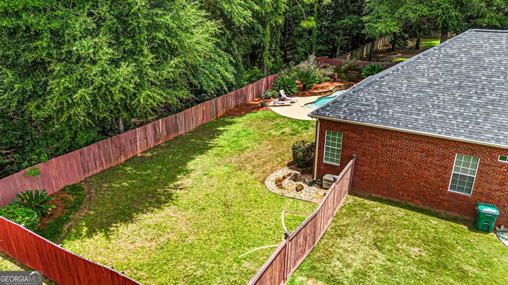2022 Melrose PL Kathleen, GA 31047