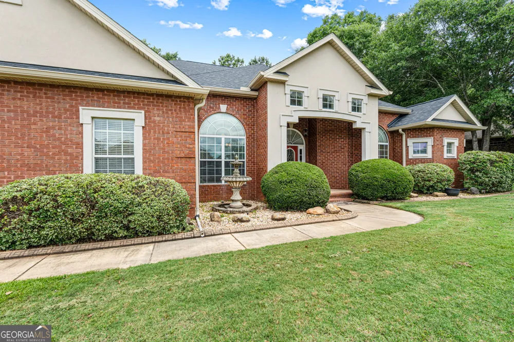 2022 Melrose PL Kathleen, GA 31047