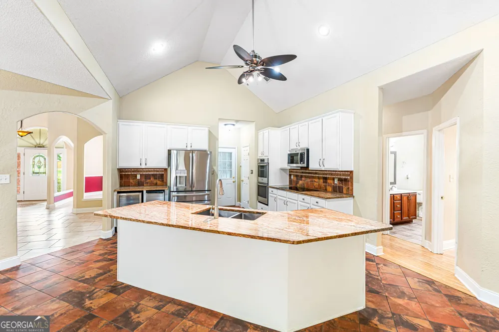 2022 Melrose PL Kathleen, GA 31047