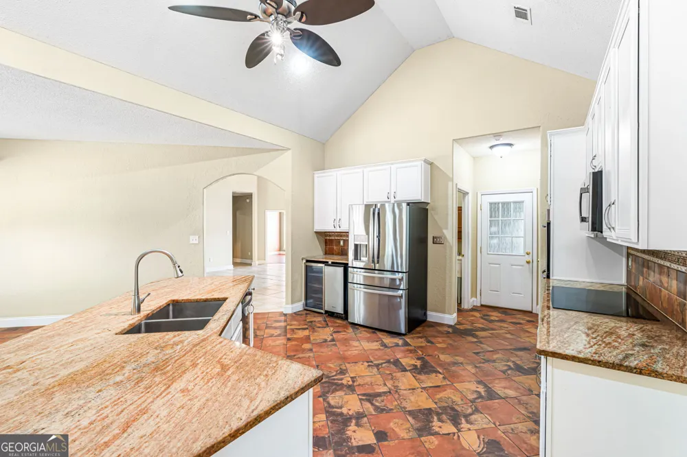 2022 Melrose PL Kathleen, GA 31047