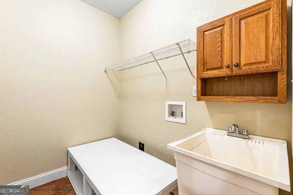 2022 Melrose PL Kathleen, GA 31047