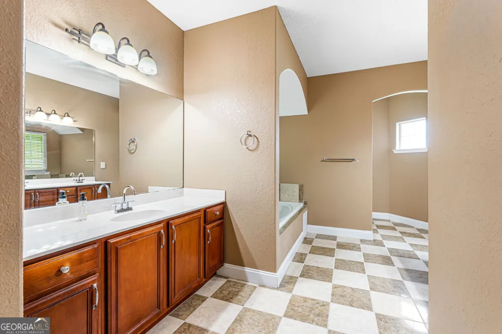 2022 Melrose PL Kathleen, GA 31047