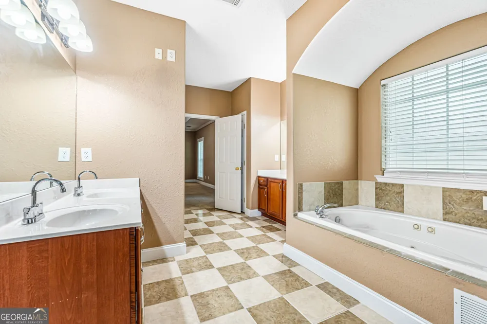 2022 Melrose PL Kathleen, GA 31047